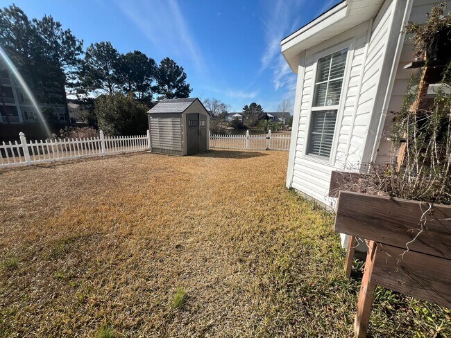 Building Photo - WALLINGFORD PLACE @ PALMETTO POINTE