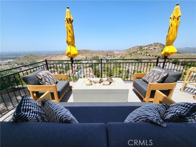Building Photo - 6206 E Cliffway Dr