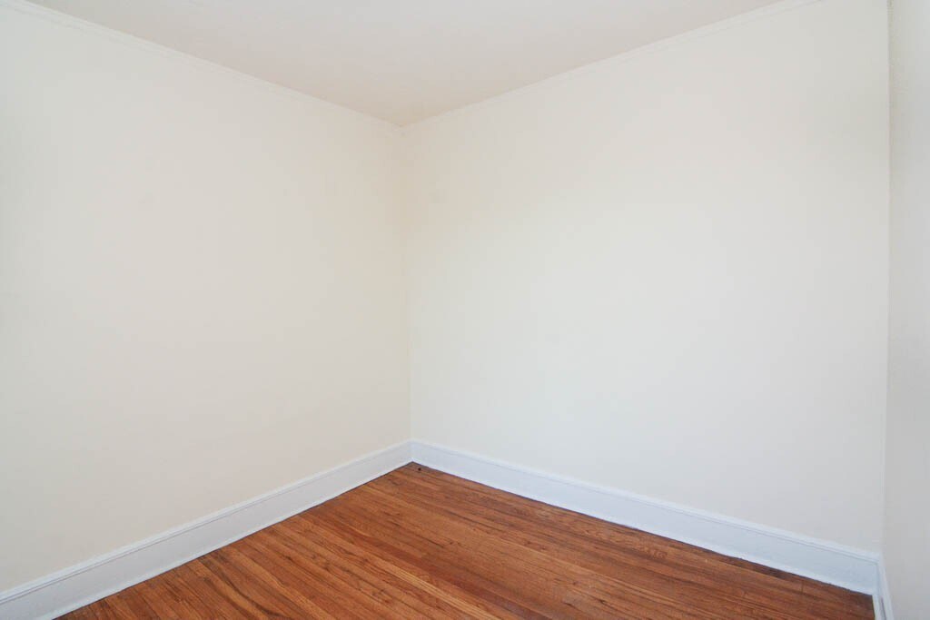 Building Photo - 2334 N Spaulding Ave