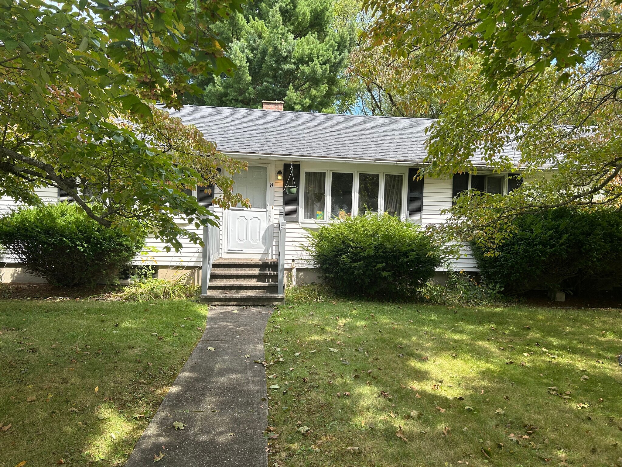 Building Photo - 6 Eliot Rd