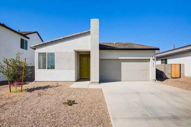 Building Photo - Brand New 3 Bedroom Home in Phoenix - Now ...