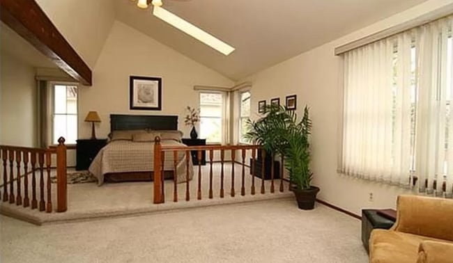 Building Photo - 5650 S Ouray St