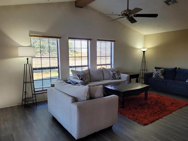 Building Photo - 7380 FM424