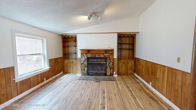 Building Photo - 12925 US-9W