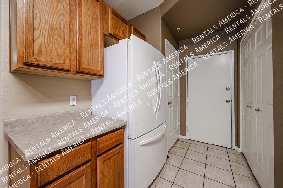 Building Photo - 6535 E Superstition Springs Blvd
