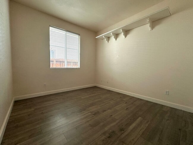 Building Photo - Single Story 3 bed, 2 bath in Brentwood Garin Ranch