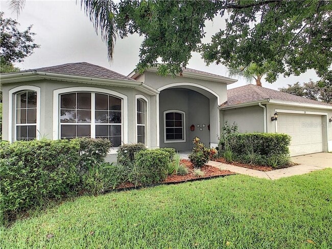 Building Photo - 4 Bedroom 3 Bath Home