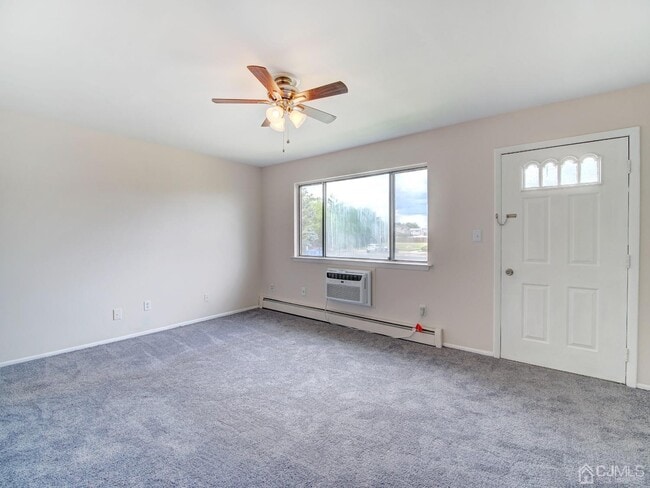 Building Photo - 1222 Cricket Ln