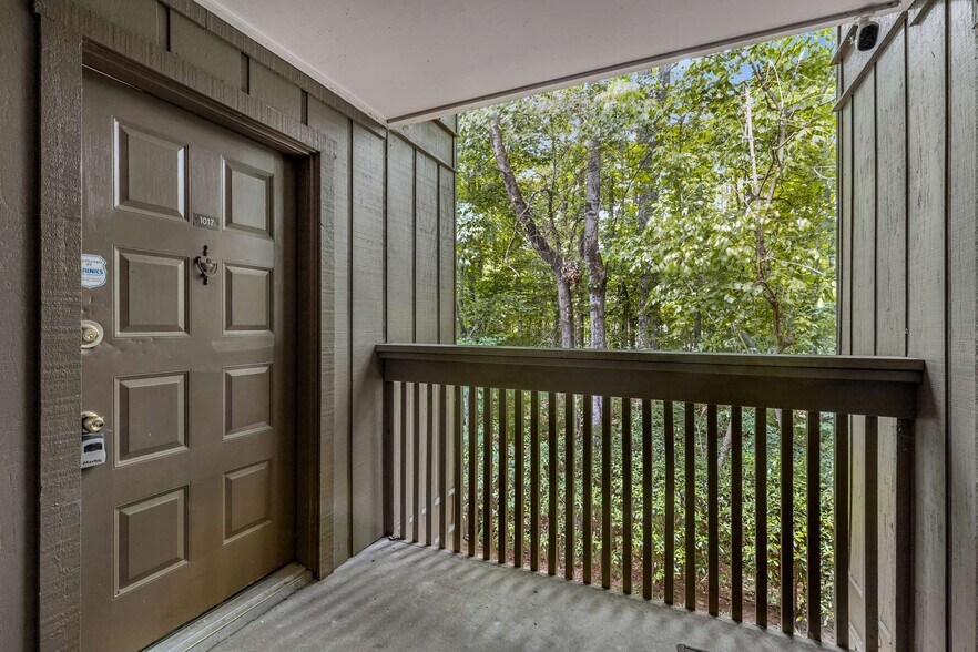 Building Photo - 1017 Dunbar Dr