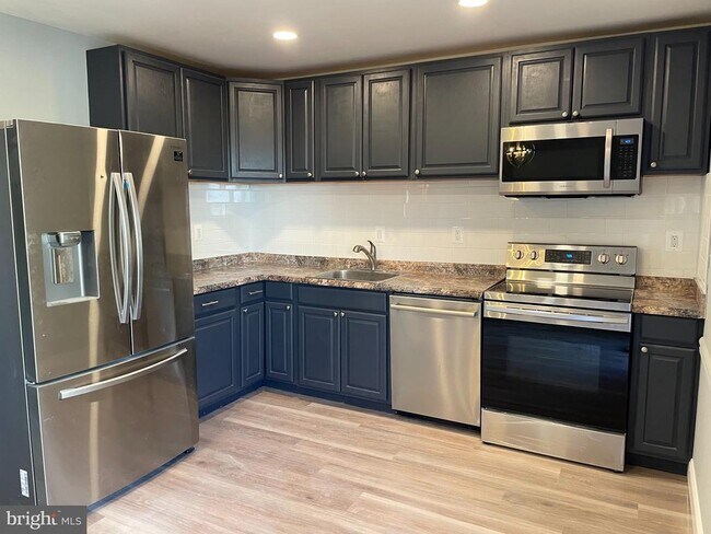Building Photo - 1490 Blockton Ct