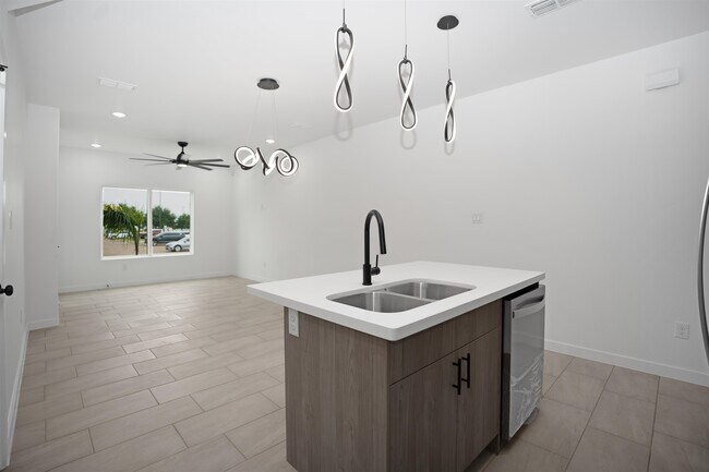 Building Photo - 8218 Casa Verde Rd