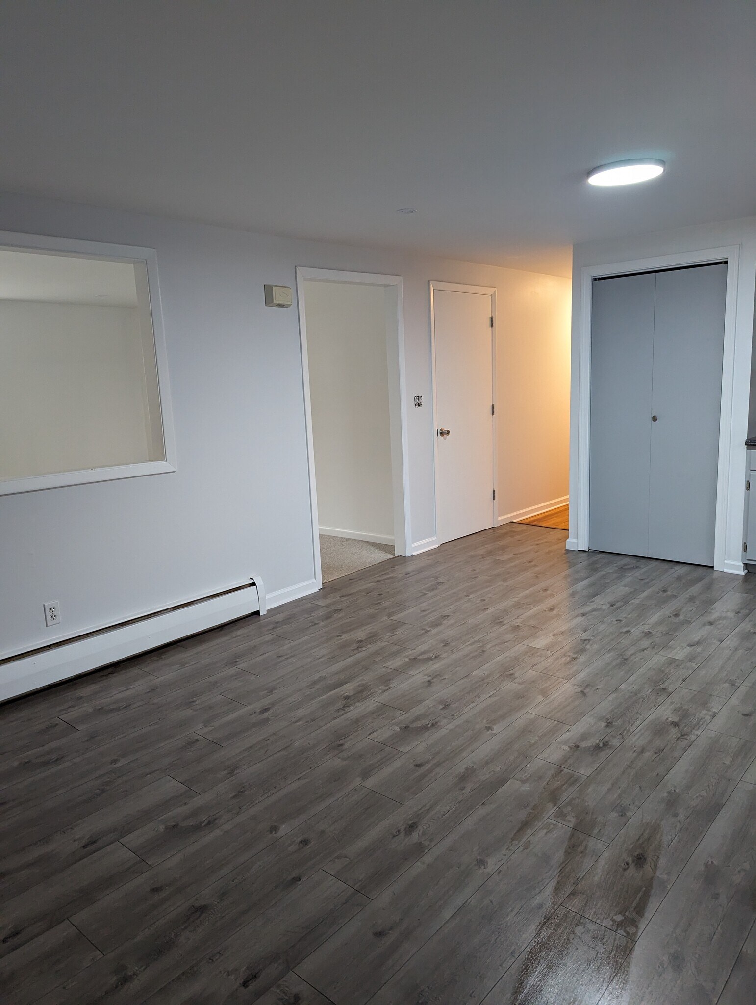 Building Photo - 87 Antrim St