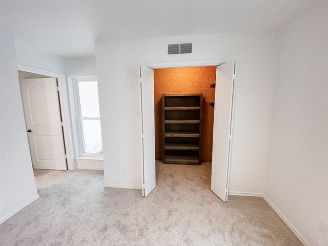 Building Photo - 3309 S Country Club Rd