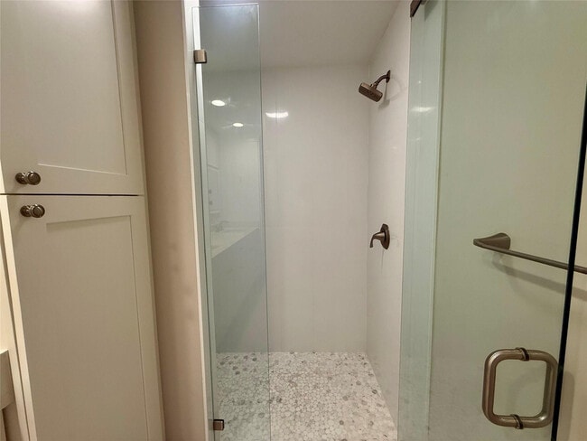 Building Photo - 75 N Barfield Dr