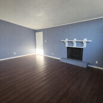 Building Photo - Charming 3-Bed, 1-Bath Home in Saint Louis – 8507 Red Fir Drive