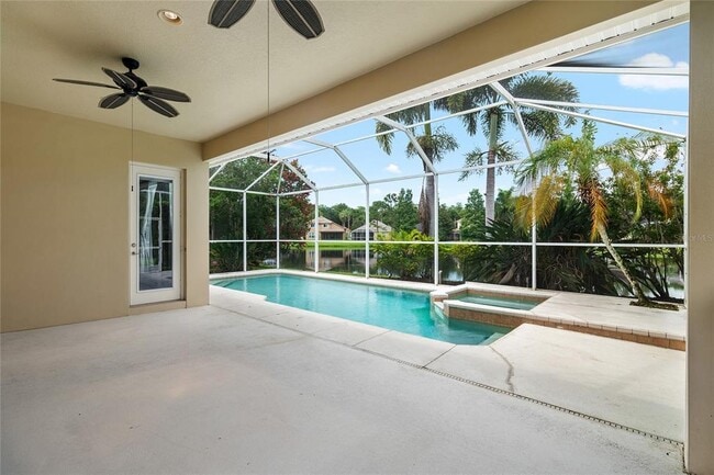 Building Photo - 9514 Greenpointe Dr