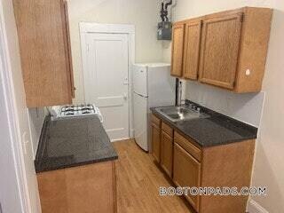Building Photo - 1167 Boylston St