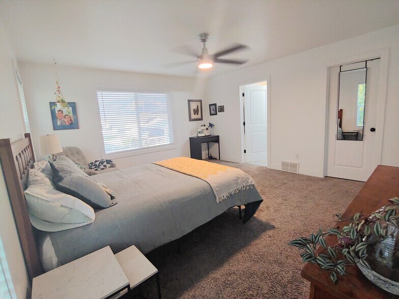 Master suite - 1824 N 400 W