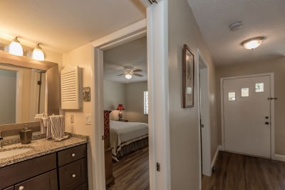 Building Photo - 5341 Lake Arrowhead Trail