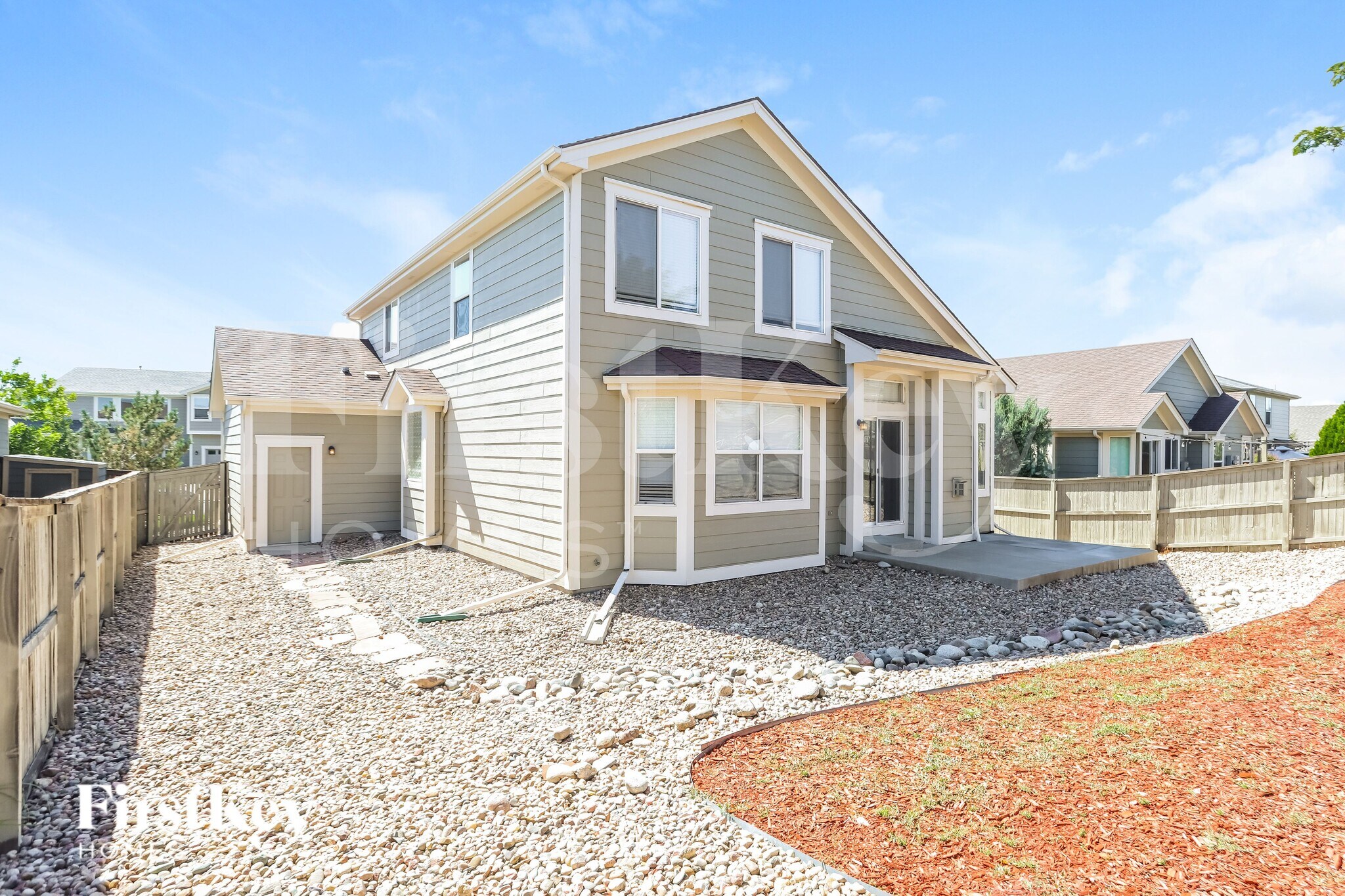 Building Photo - 15857 E 107th Way