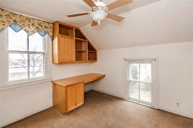 Building Photo - 9901 Arthur Ln