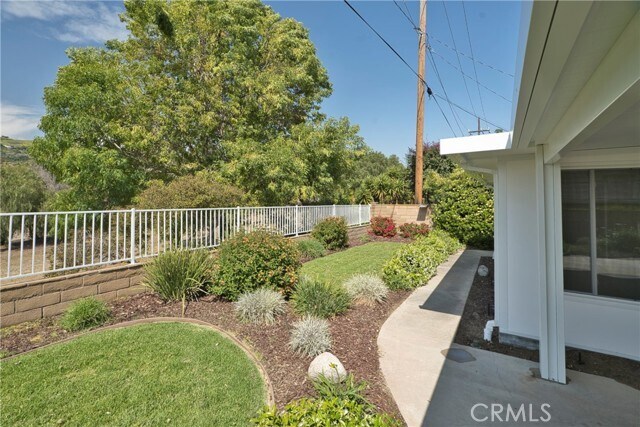 Building Photo - 1425 Arrow Wood Dr