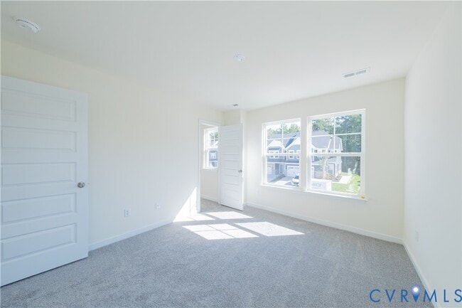 Building Photo - 18372 Palisades Ct