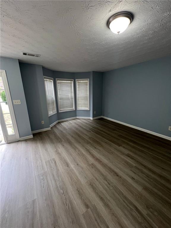 Building Photo - 1145 Grace Dr