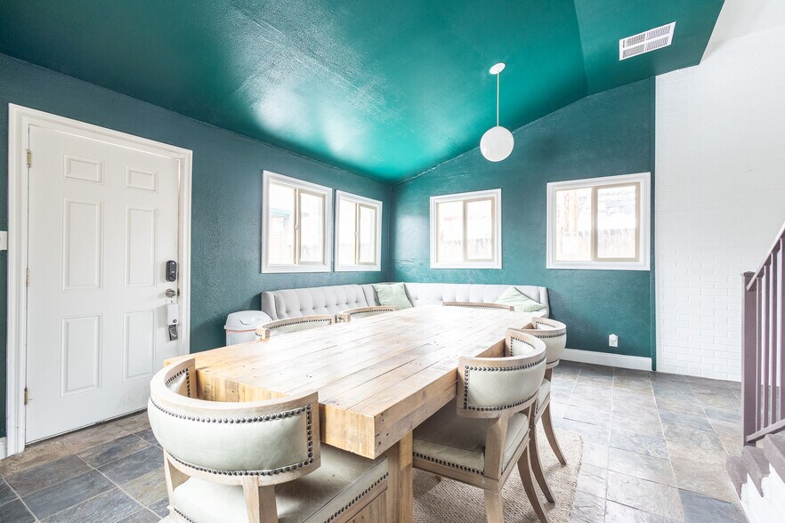 Building Photo - 4431 Fillmore St