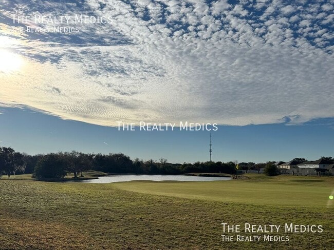 Building Photo - 2737 Scarborough Dr