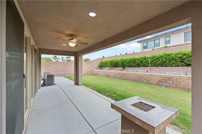 Building Photo - 35963 Bertain Dr