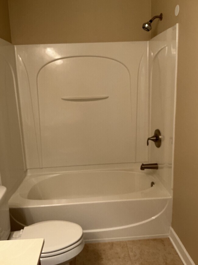 Building Photo - 222 Buttonbush Ct