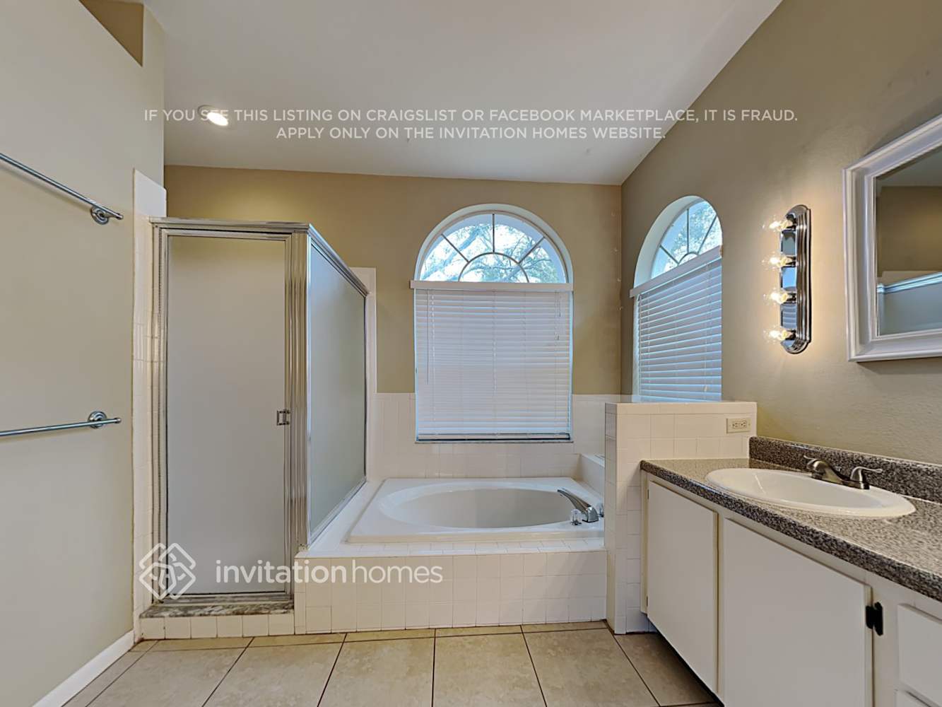 Building Photo - 9421 Larkbunting Dr