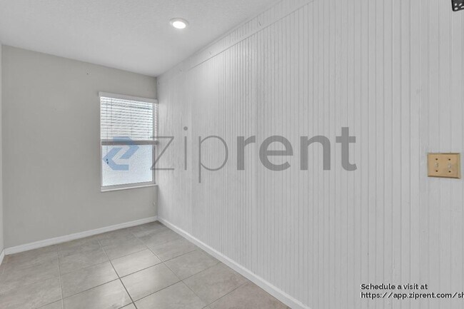 Building Photo - 1785 Broad Winged Hawk Dr