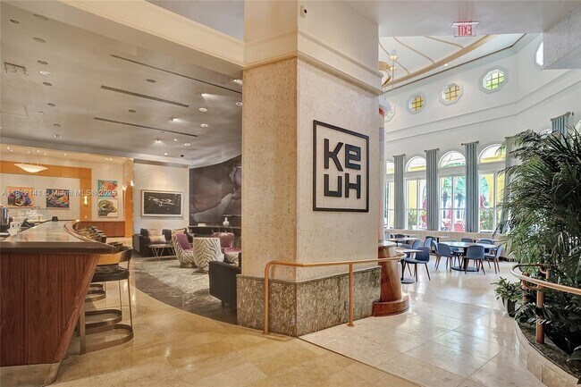 Building Photo - 17875 Collins Ave
