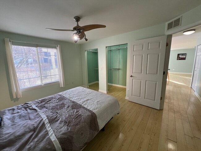 Building Photo - 157 Concord Ln