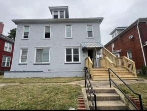 Building Photo - 809 Mulberry Ave