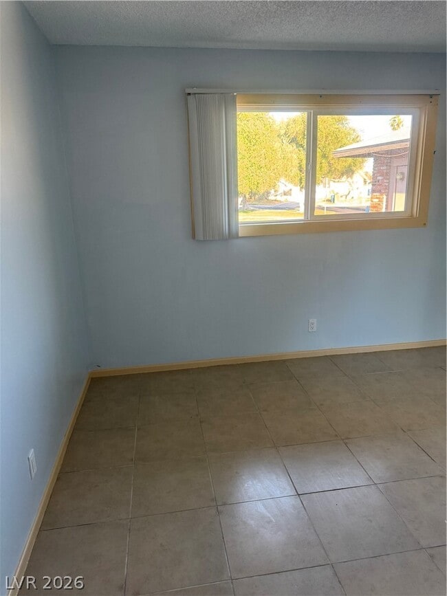 Building Photo - 4420 Del Monte Ave