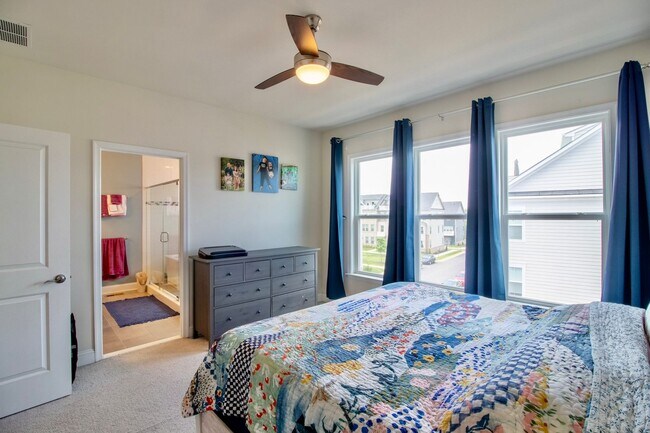 Building Photo - 17268 Herring Gull Ln