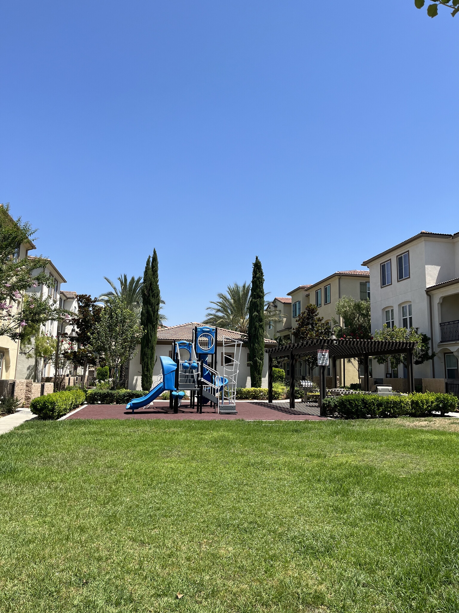 Building Photo - 12432 Constellation St