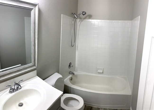 Building Photo - 4296 S Eldridge St