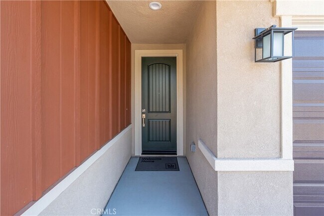 Building Photo - 9654 Honeyberry Ln