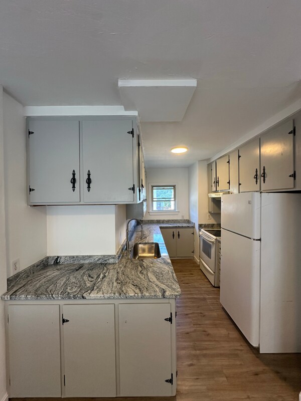 Building Photo - 22 Stoughton Ave