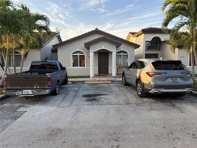 Building Photo - 8435 NW 189th Ln