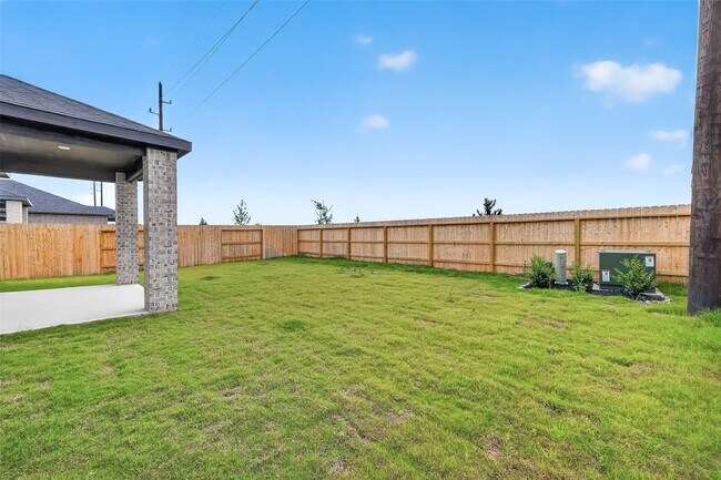 Building Photo - 9730 Westminster Mnr Dr