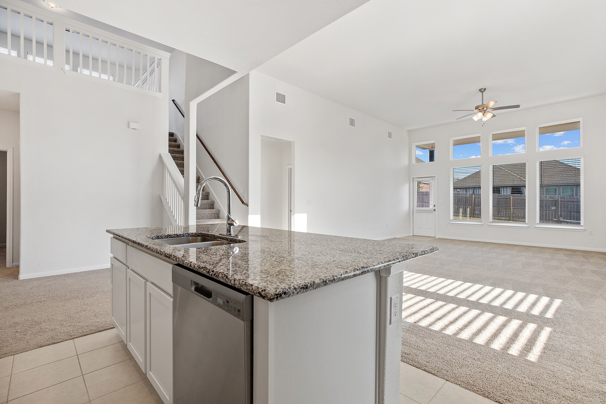 Building Photo - 5552 Bellissima Way