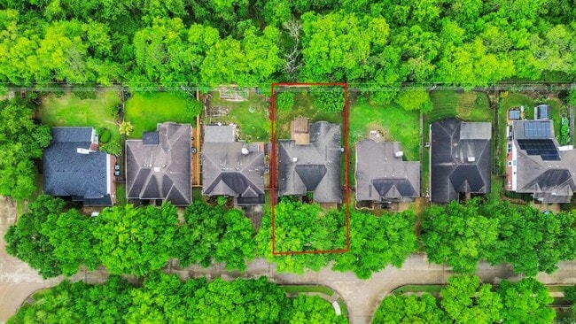 Building Photo - 1715 Parkview Ln