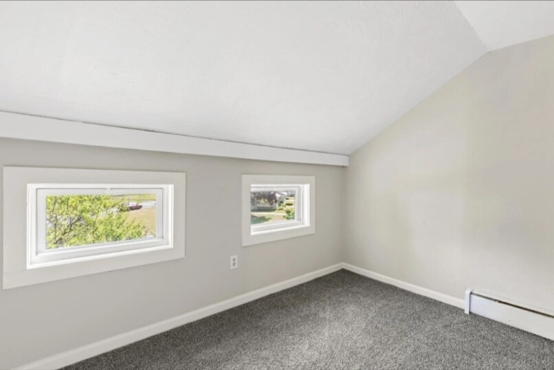 3rd bedroom - 52 Grove St