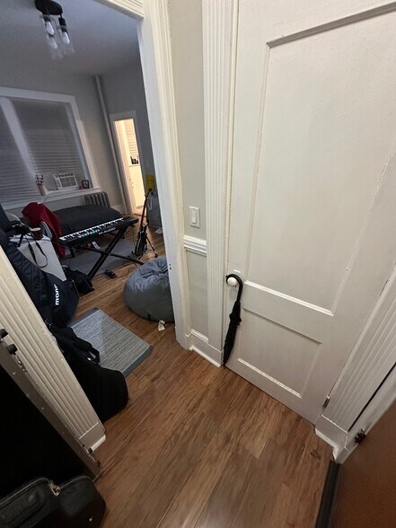 Building Photo - 38 Hemenway St