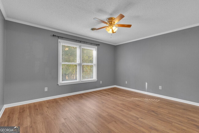 Building Photo - 135 Handshaker Ct